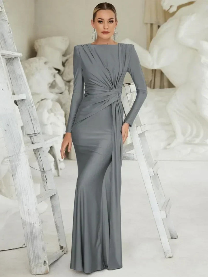 Ilyra – Off-Shoulder Midi Dress