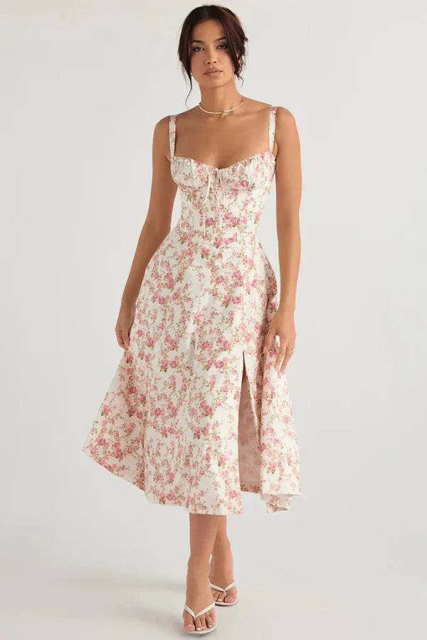 Amy – Chic Fashion Piece