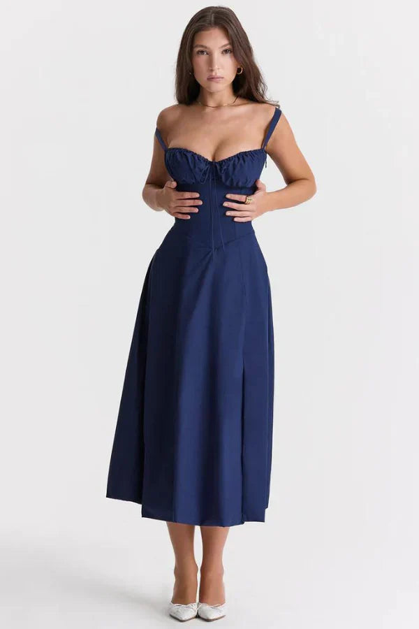 Amy – Chic Fashion Piece