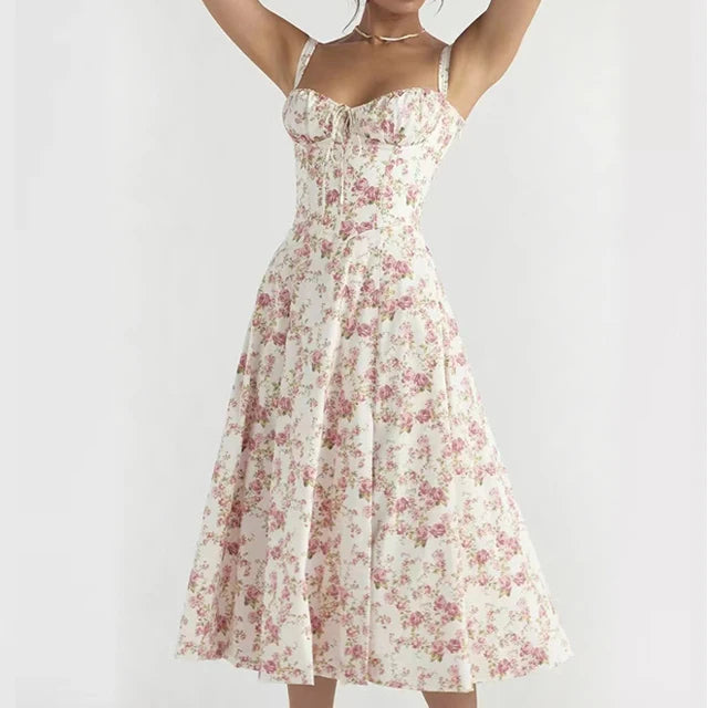 Amy – Chic Fashion Piece