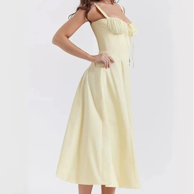 Amy – Chic Fashion Piece