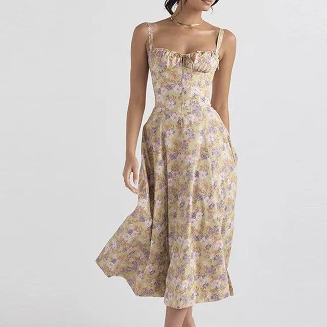 Amy – Chic Fashion Piece